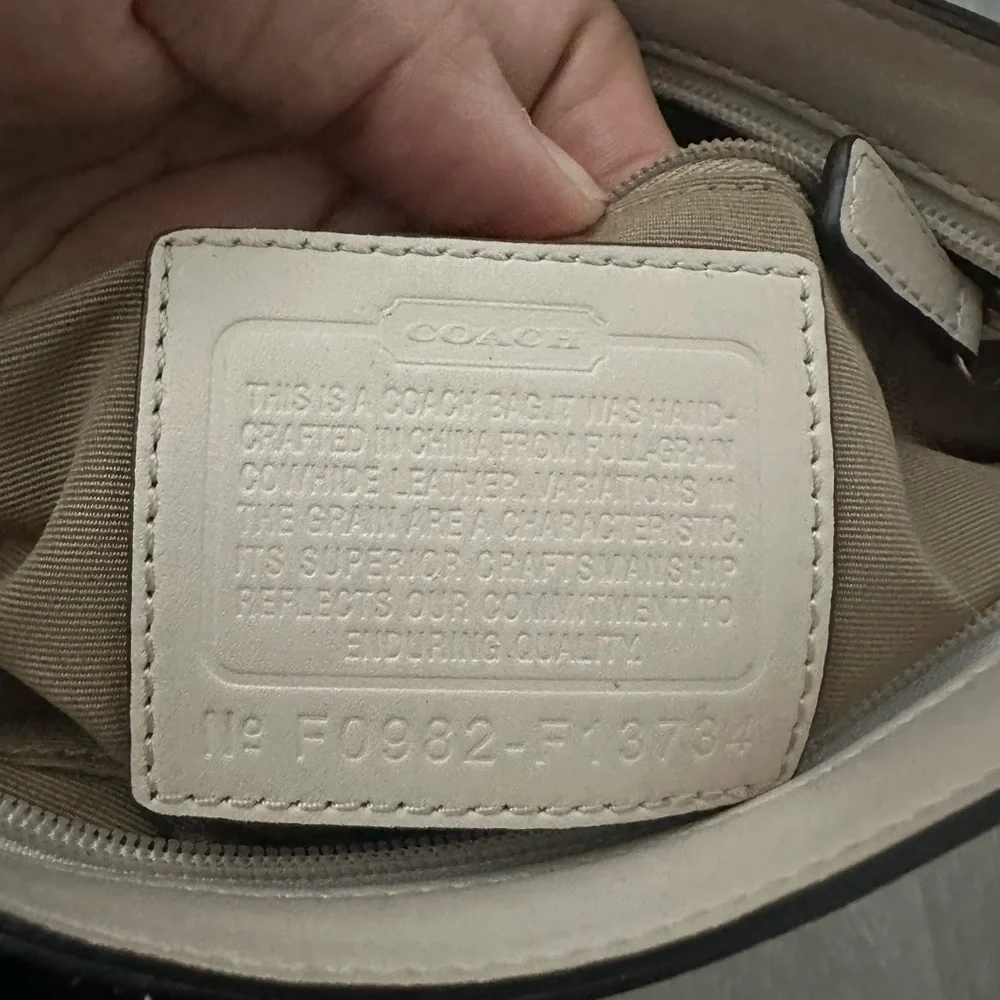 Coach vintage wristlet